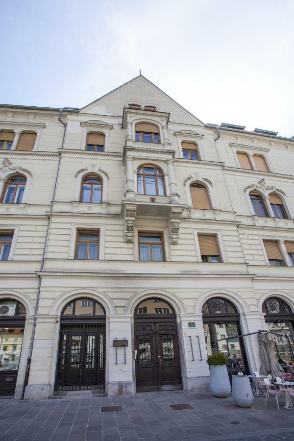 Filip'S Palace Luxurious Apartment Liubliana Exterior foto