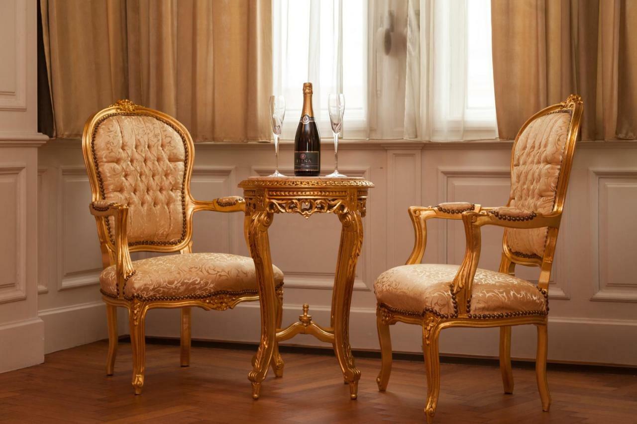 Filip'S Palace Luxurious Apartment Liubliana Exterior foto
