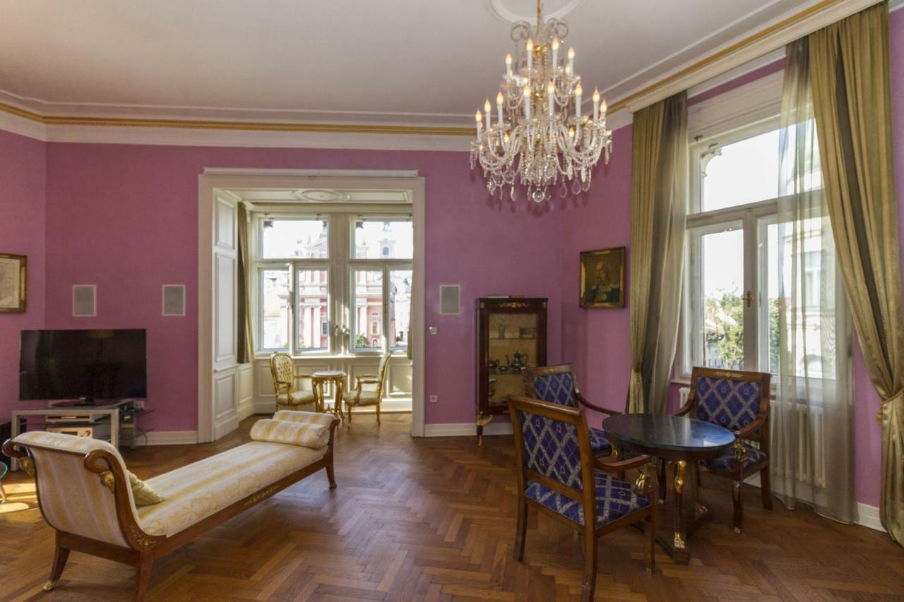 Filip'S Palace Luxurious Apartment Liubliana Exterior foto