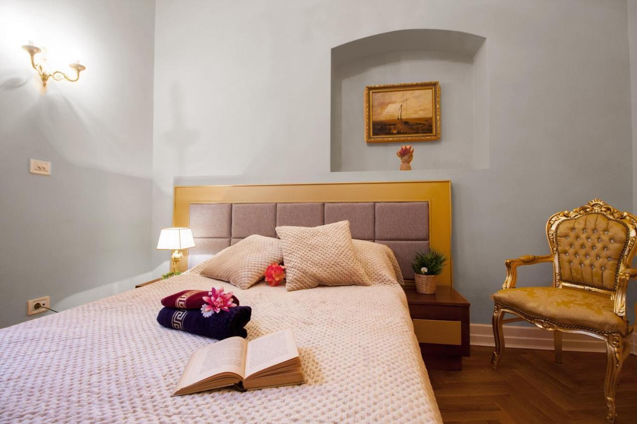 Filip'S Palace Luxurious Apartment Liubliana Exterior foto